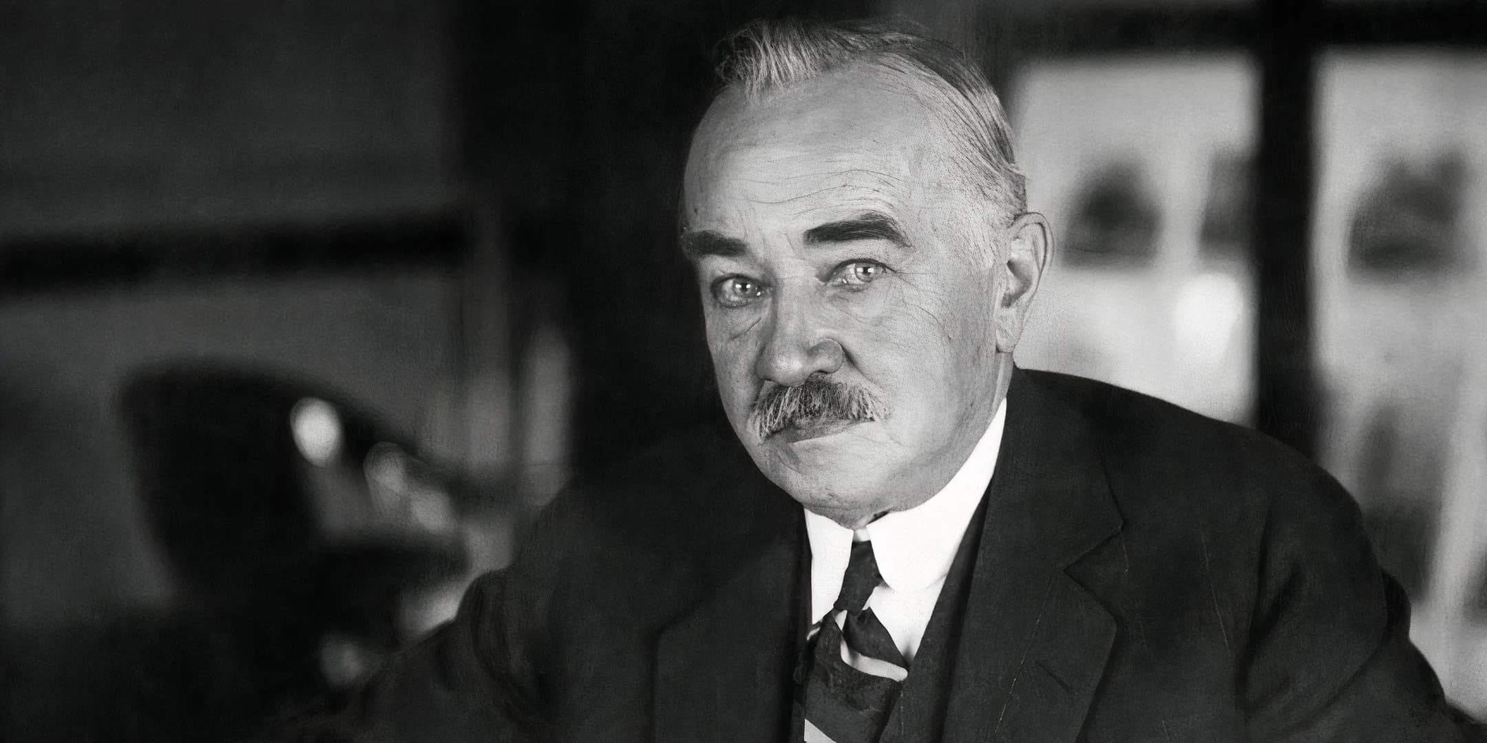 好时传记电影即将开拍：巧克力大亨的传奇人生与慈善遗产