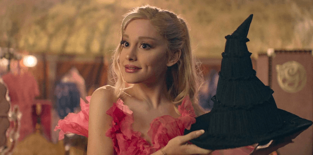 魔法坏女巫2首曝预告：绿女巫与格琳达的友谊面临终极考验