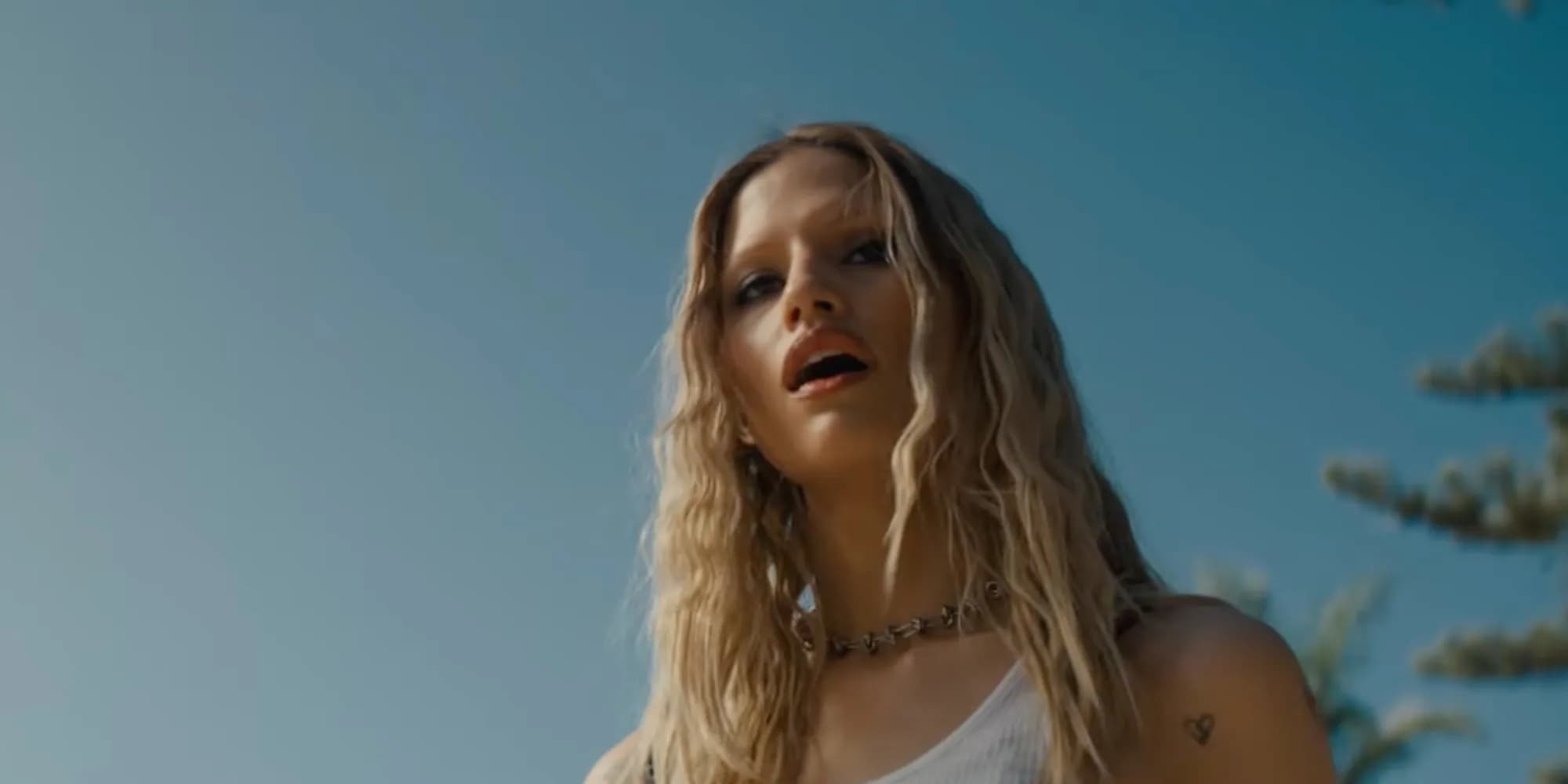 我知道你去年夏天干了什么2025版震撼来袭:经典恐怖IP的传承与创新